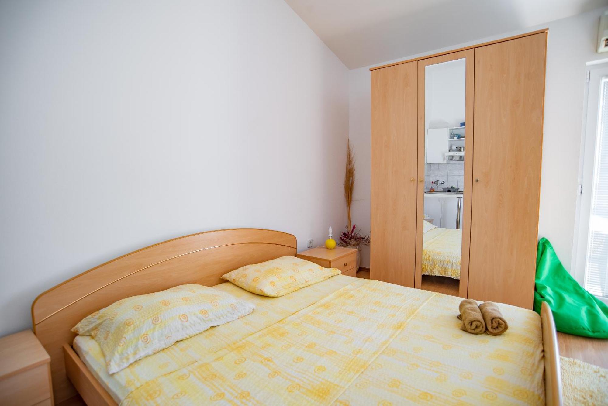 Apartments By The Sea Sumpetar, Omis - 2808 Rom bilde