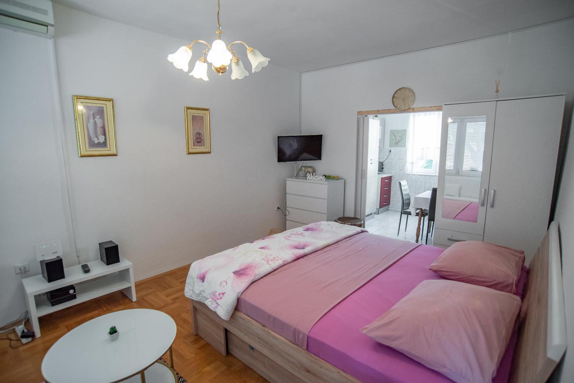 Apartments By The Sea Sumpetar, Omis - 2808 Rom bilde