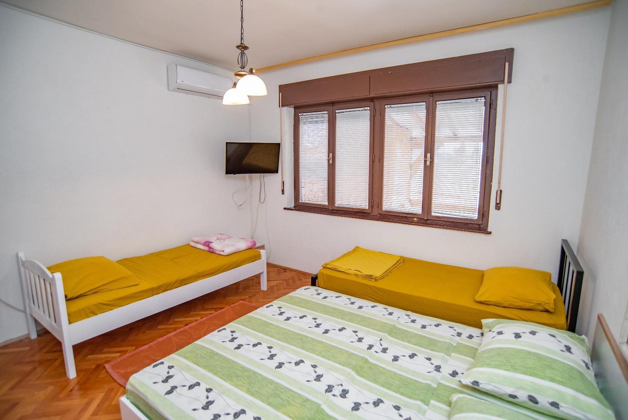 Apartments By The Sea Sumpetar, Omis - 2808 Rom bilde