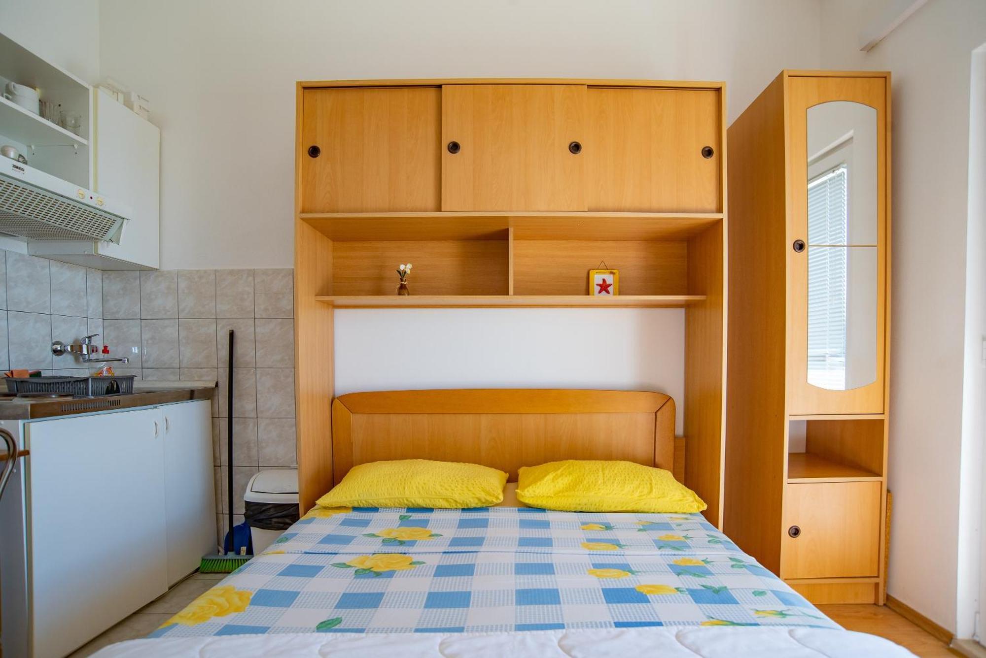 Apartments By The Sea Sumpetar, Omis - 2808 Rom bilde